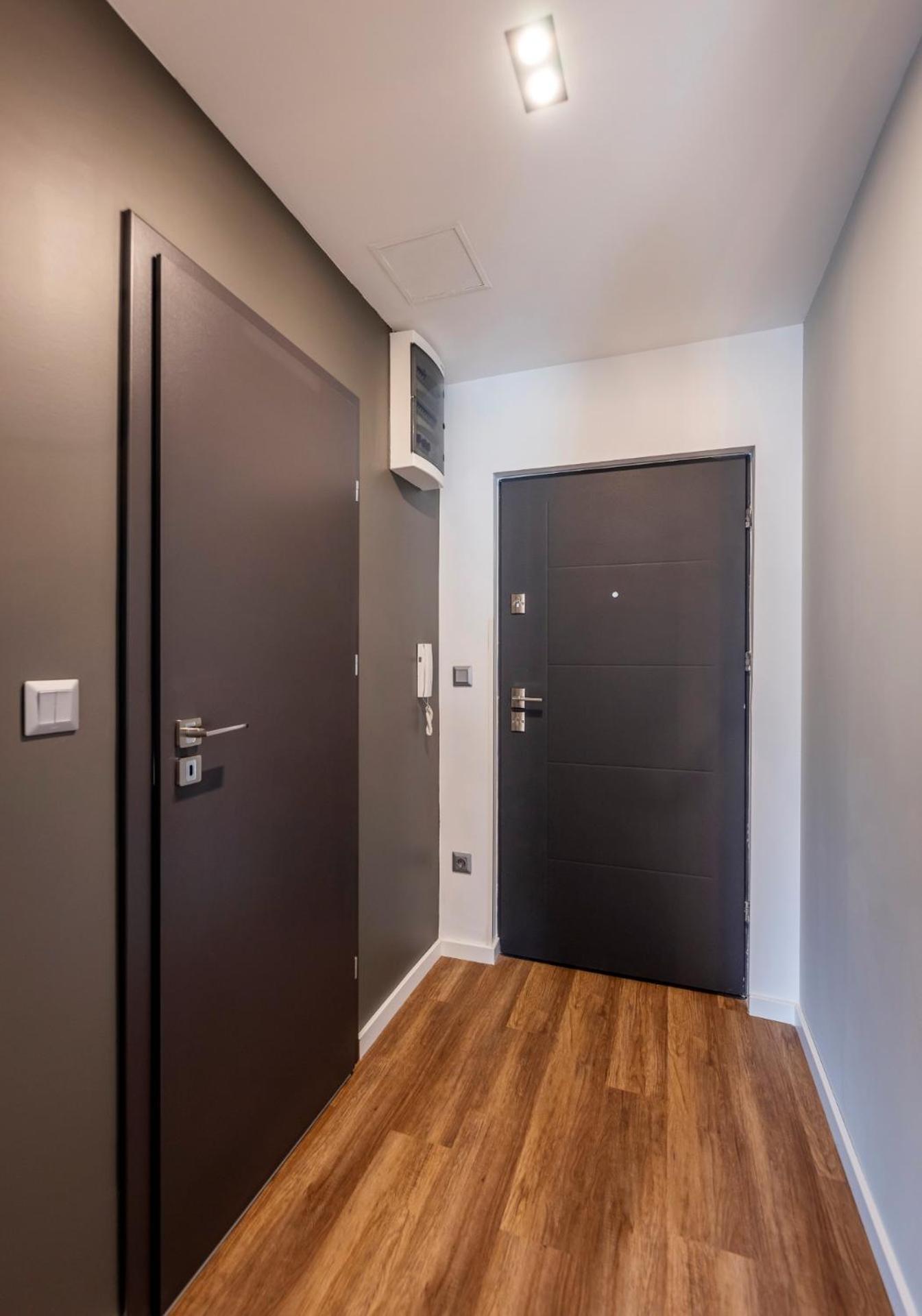 Amade Apartmanok 1 غيور المظهر الخارجي الصورة